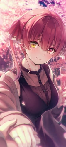 桜の木の下でカクテルを飲む宝鐘マリン / バーチャルYouTuber / ホロライブのAndroid用のスマホ壁紙