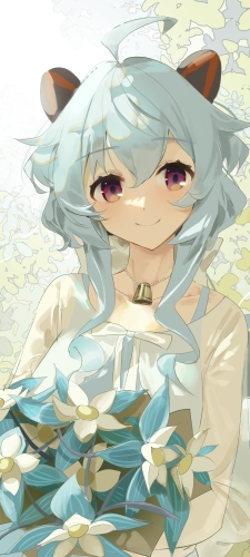 白い花を持つ甘雨 / 笑顔 / 原神のAndroid用のスマホ壁紙