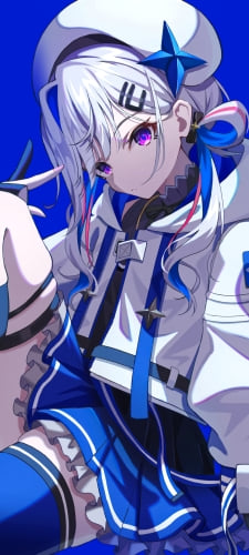 片膝を立ててピースをする天音かなた / ホロライブ / バーチャルYouTuberのAndroid用のスマホ壁紙