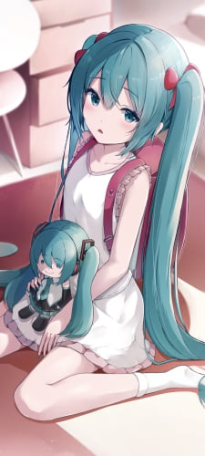 初音ミクの人形を抱えるピンクのランドセルを背負った初音ミク / ボカロ / ボーカロイドのAndroid用のスマホ壁紙