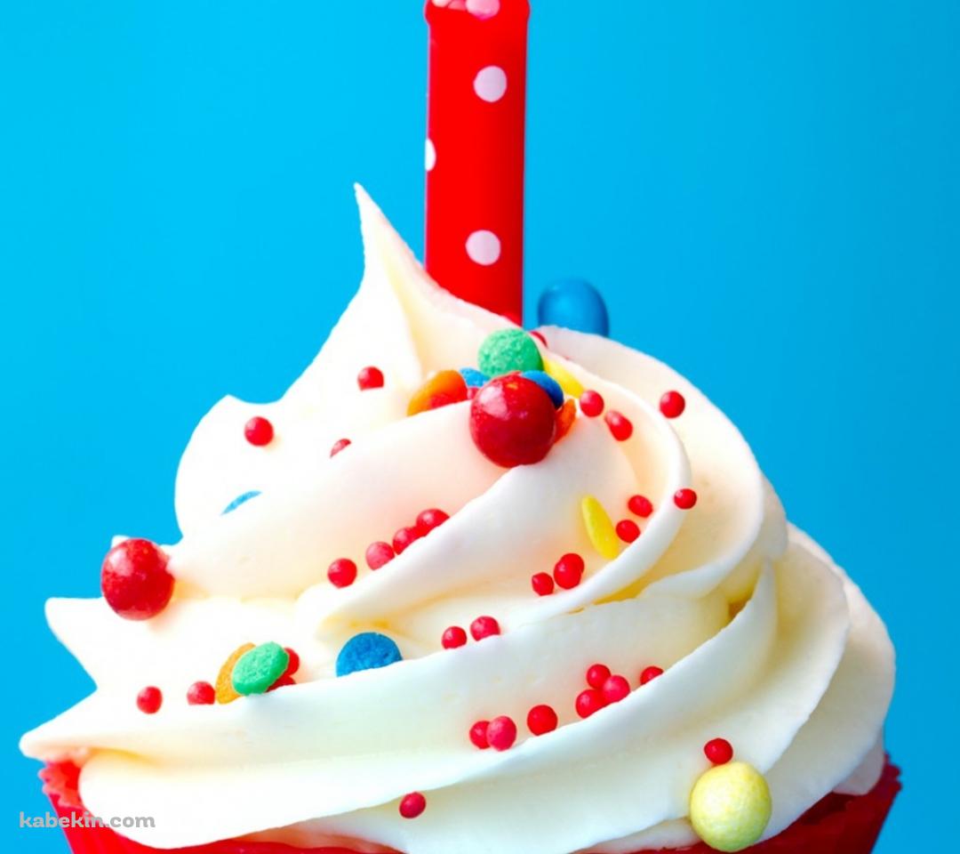 誕生日ケーキのAndroidの壁紙(1080px x 960px) スマホ用