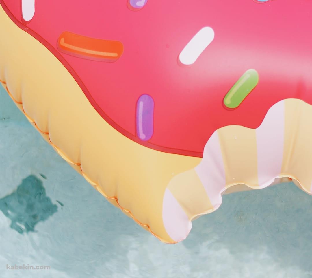 プール ドーナツの浮き輪のAndroidの壁紙(1080px x 960px) スマホ用