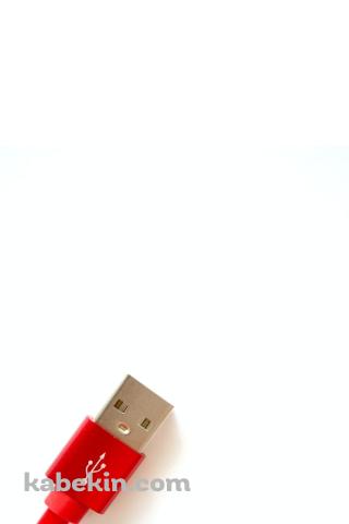 赤いUSBケーブルのAndroidの壁紙(320px x 480px) スマホ用