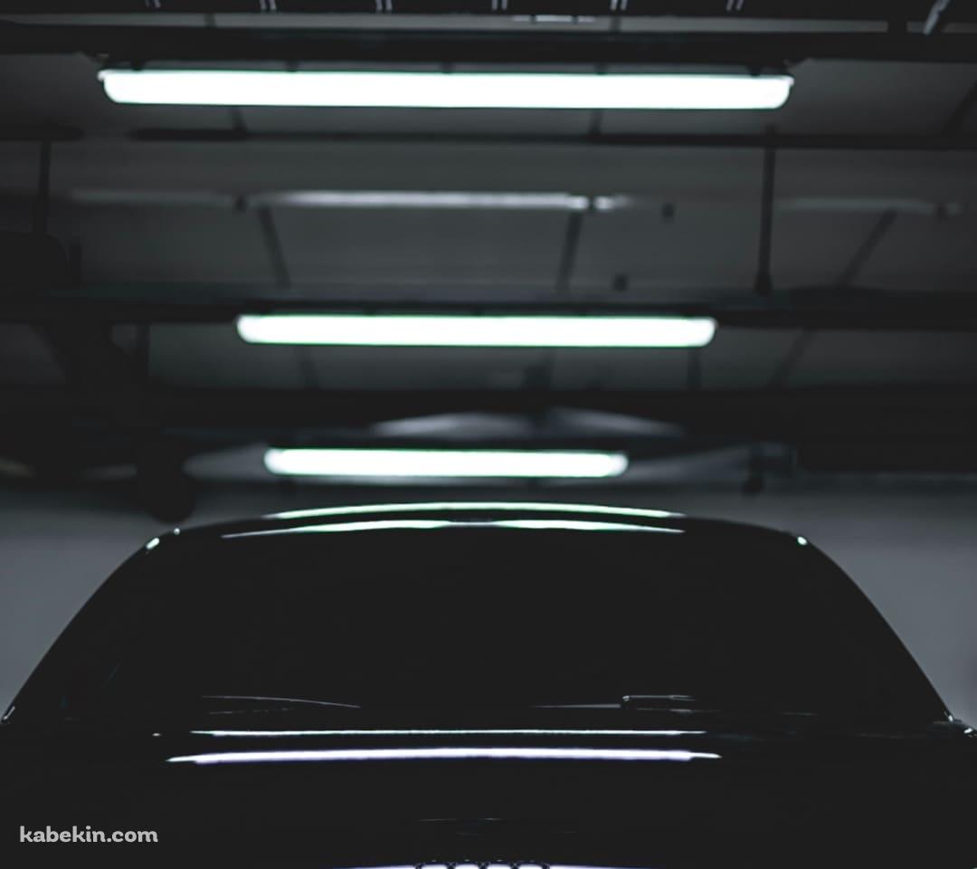 駐車場に停車したAudi R8のAndroidの壁紙(1080px x 960px) スマホ用