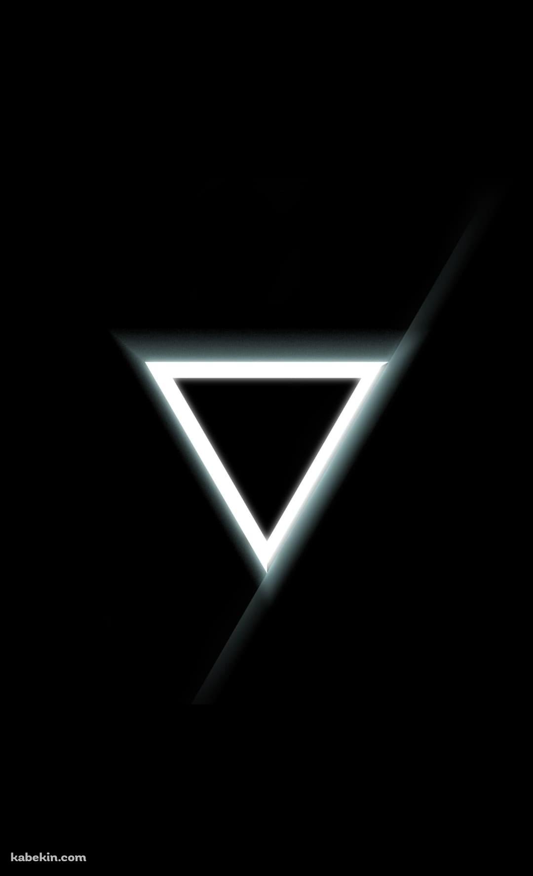 光る三角 黒の背景のAndroidの壁紙(1080px x 1776px) スマホ用