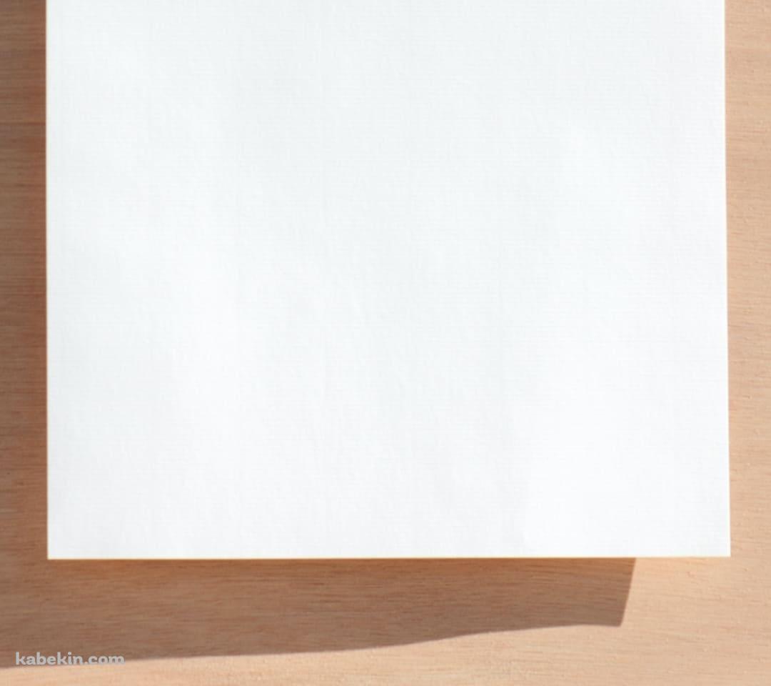 木の板と白い紙のAndroidの壁紙(1080px x 960px) スマホ用