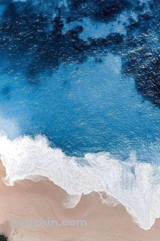 俯瞰視点 海の波打ち際のAndroidの壁紙(320px x 480px) スマホ用