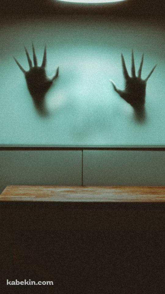 ホラー 心霊 窓ガラスの手 幽霊のAndroidの壁紙(540px x 960px) スマホ用