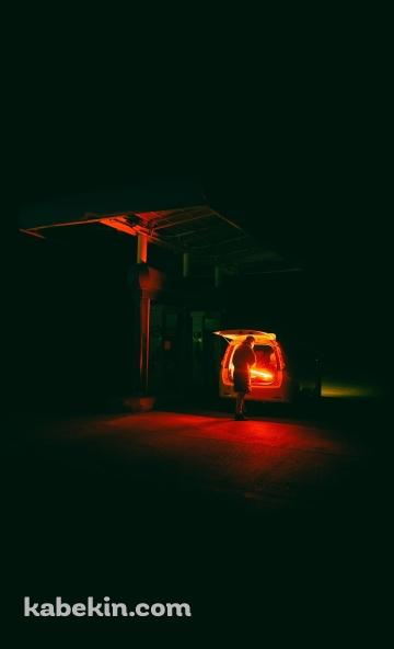 夜 車と人のAndroidの壁紙(360px x 592px) スマホ用