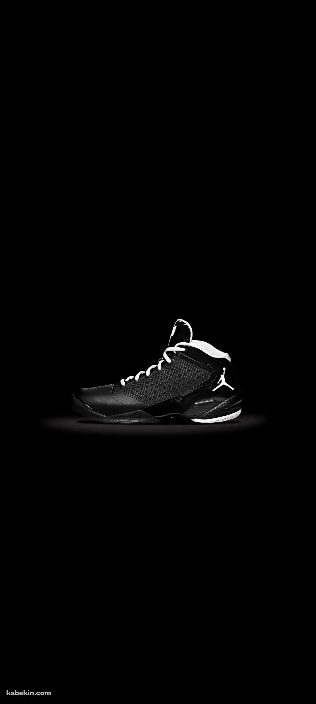 NIKE 黒のジョーダン 靴のAndroidの壁紙(1080px x 2400px) スマホ用