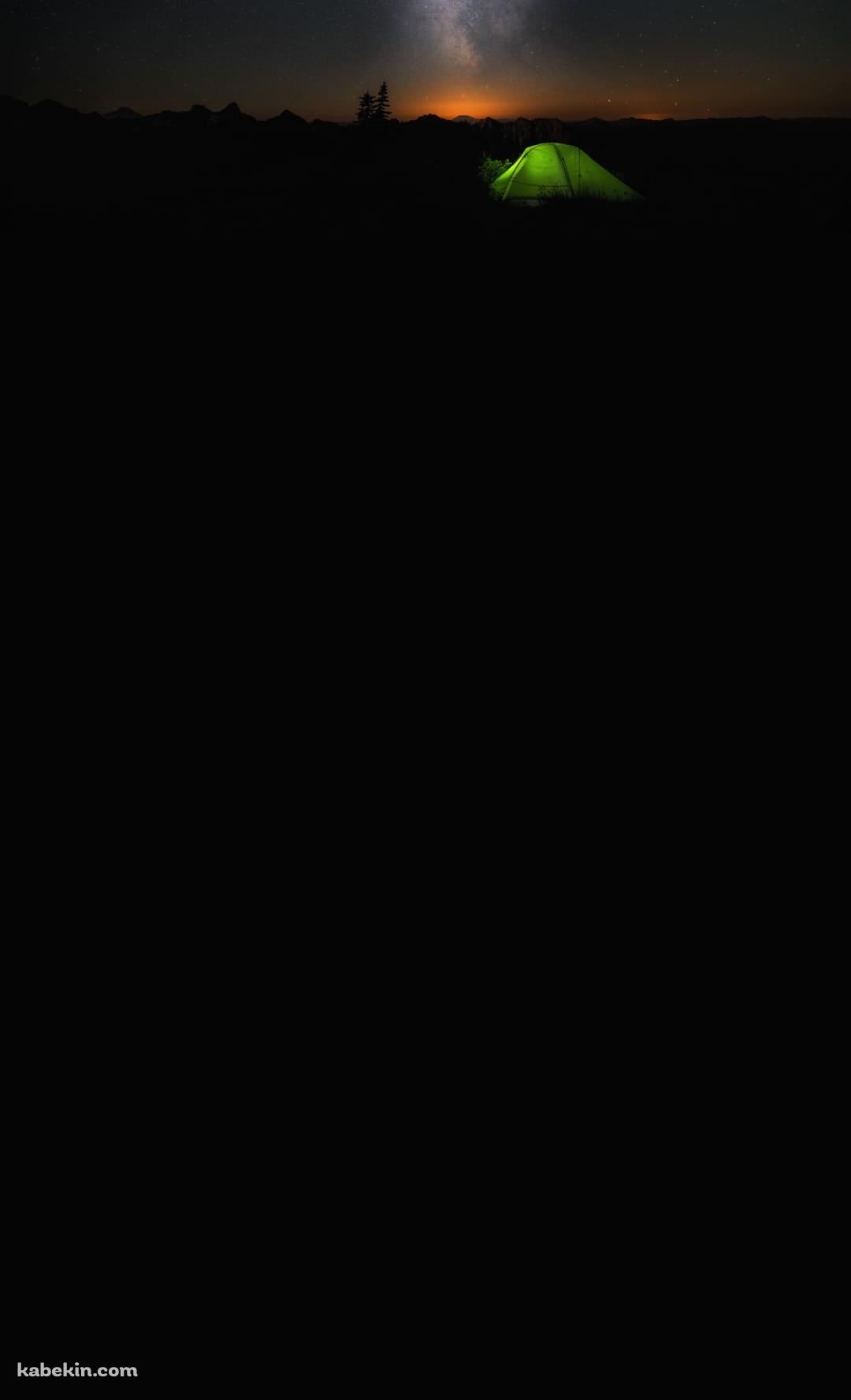 銀河 緑のテント キャンプのAndroidの壁紙(1080px x 1776px) スマホ用