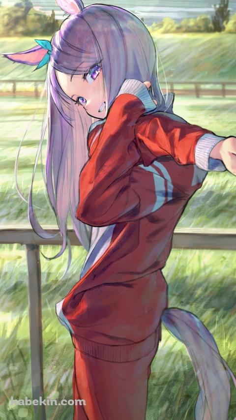 ストレッチする赤いジャージを着たメジロマックイーン / ファンアート / ウマ娘のAndroidの壁紙(480px x 854px) スマホ用