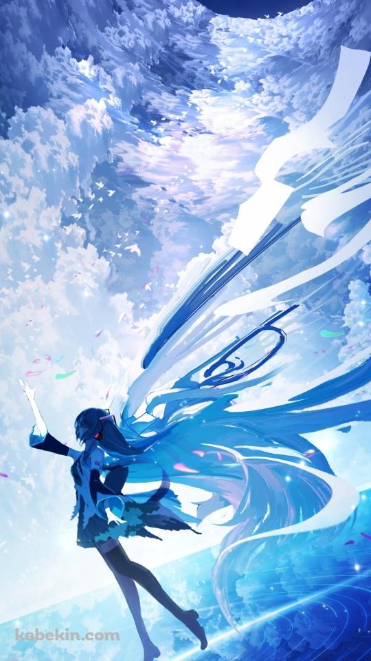 天に手をかざす初音ミク / ウユニ湖 / 月 / 空のAndroidの壁紙(540px x 960px) スマホ用