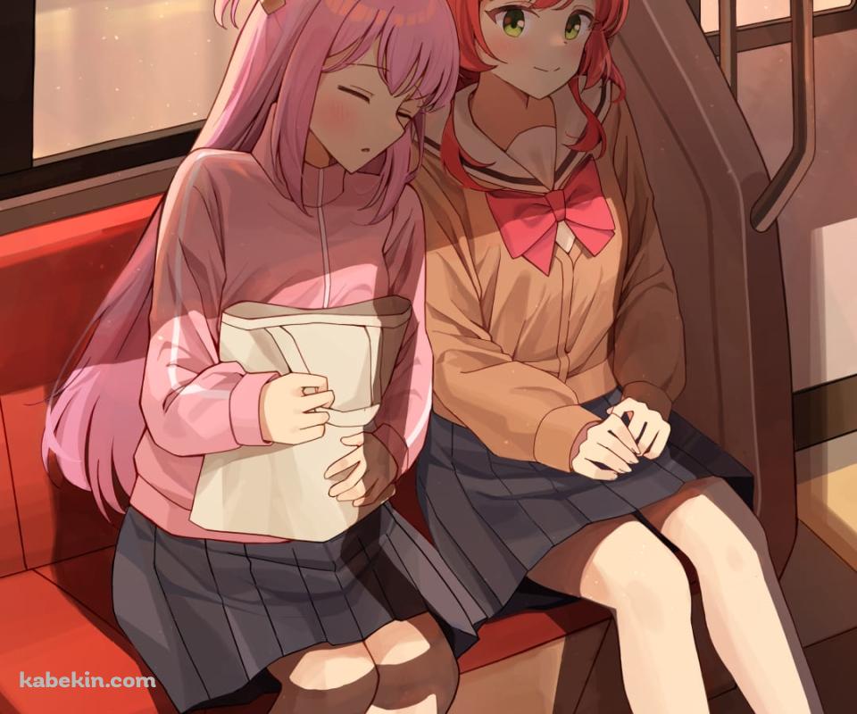 電車で寝ている後藤ひとりと肩を貸している喜多郁代 / ぼっち・ざ・ろっく! / ファンアート / イラストのAndroidの壁紙(960px x 800px) スマホ用