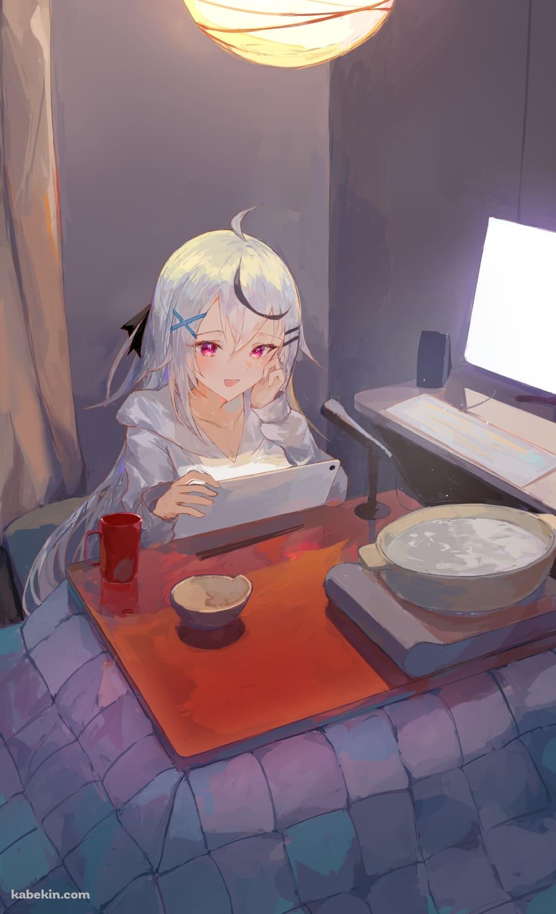 コタツに入って配信をする春水レイ / 鍋 / パソコン / タブレット / バーチャルYoutuber / ファンアート / イラストのAndroidの壁紙(1080px x 1776px) スマホ用