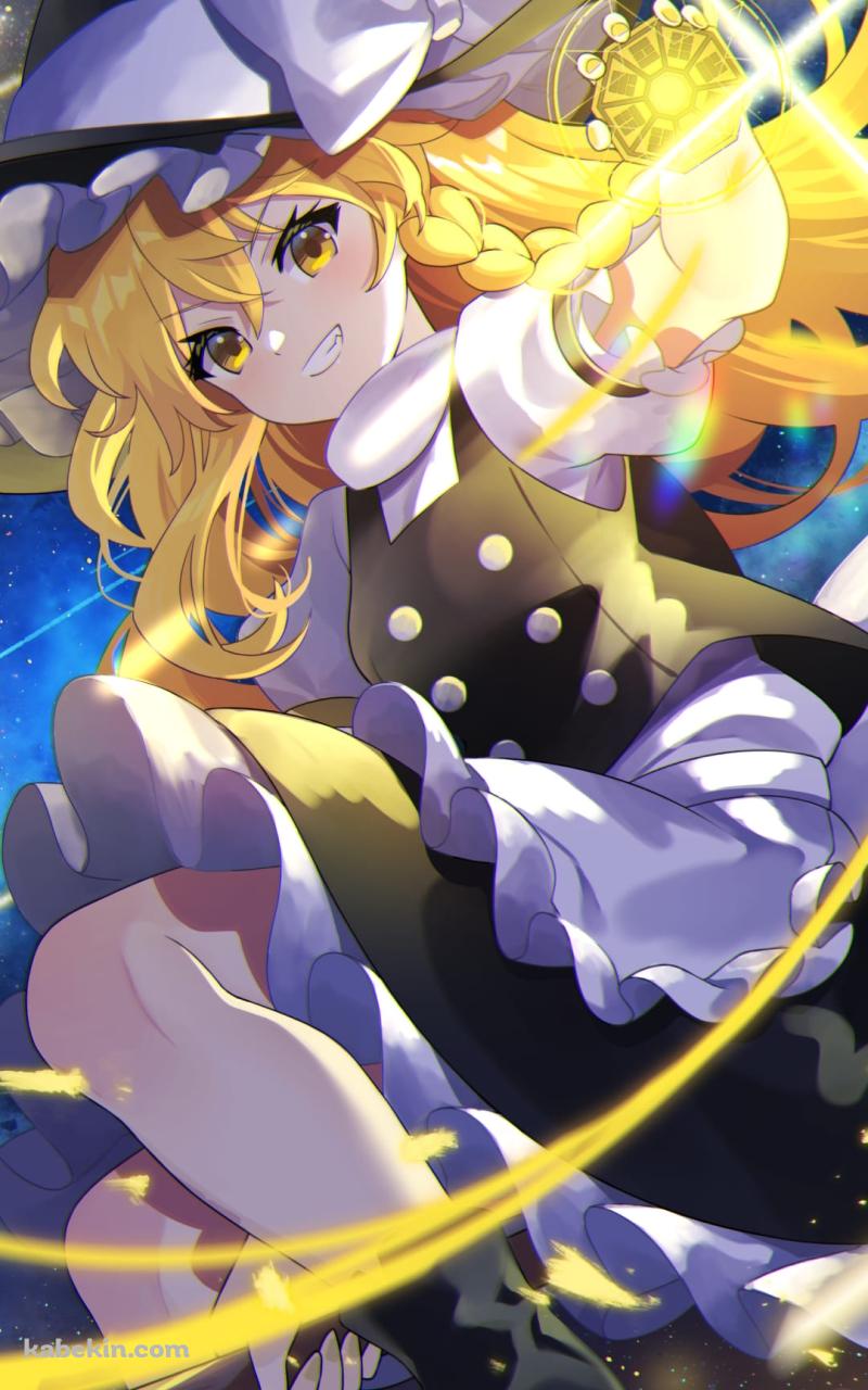 ホウキに乗って空を飛ぶ霧雨魔理沙 / 東方 / ファンアート / イラストのAndroidの壁紙(800px x 1280px) スマホ用