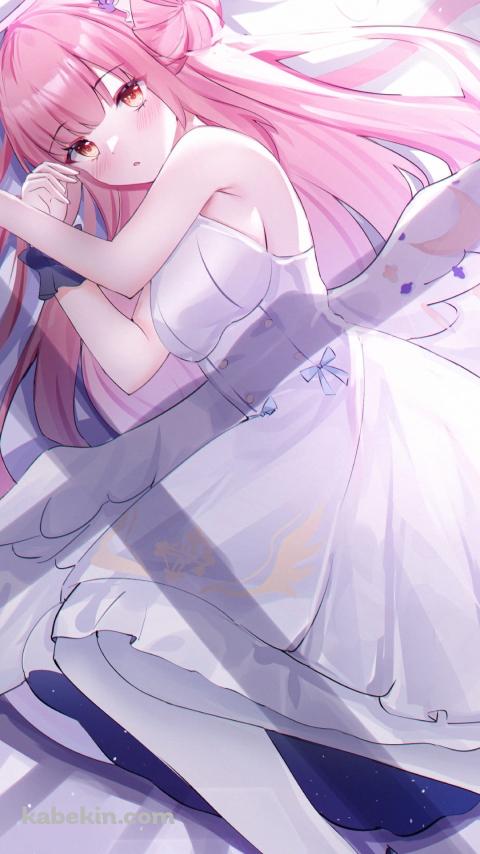 横になりながら天井を見つめる聖園ミカ(みその みか) / お姫様 / ブルアカ / ブルーアーカイブ / ファンアート / イラストのAndroidの壁紙(480px x 854px) スマホ用