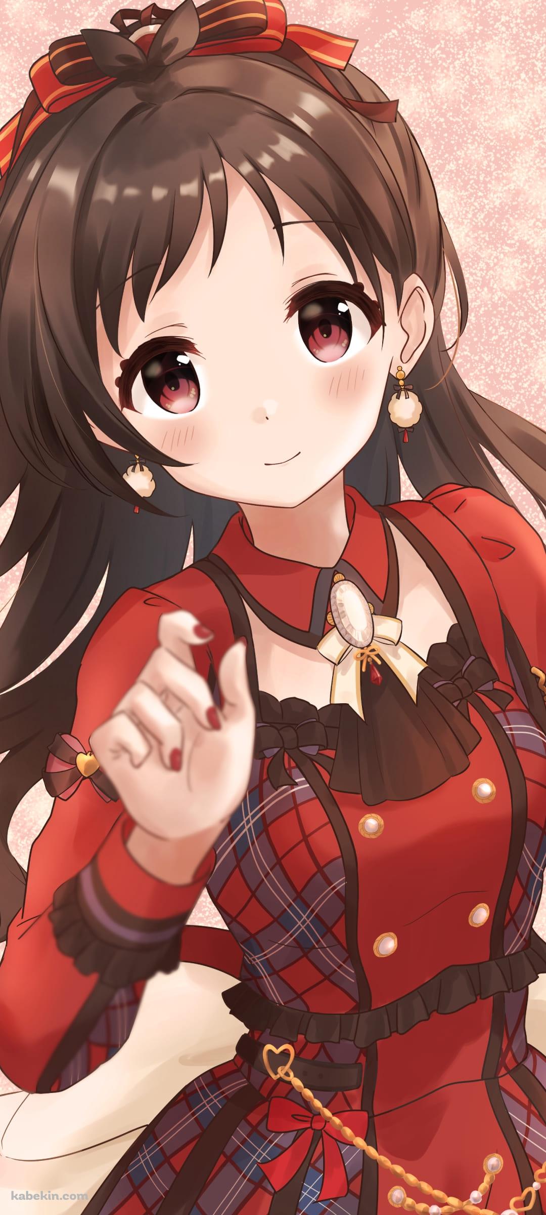 赤いチェックの衣装を着るかわいい辻野あかり / アイマス / アイドルマスターシンデレラガールズのAndroidの壁紙(1080px x 2400px) スマホ用