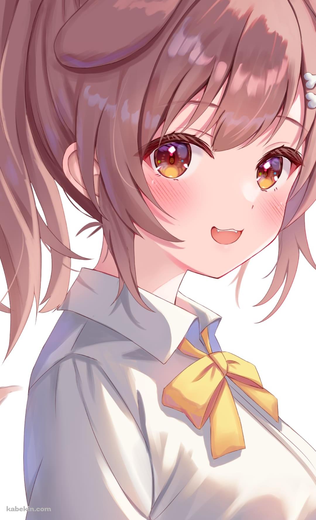 こちらに笑いかけるかわいい戌神ころね / 黄色いリボン / 赤いほっぺた / ホロライブ / バーチャルyoutuber / ファンアート / イラストのAndroidの壁紙(1080px x 1776px) スマホ用