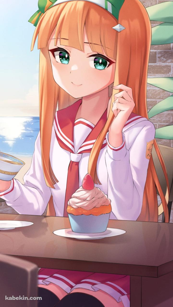 海辺のカフェで珈琲と苺のカップケーキを頼むサイレンススズカ / ウマ娘プリティーダービーのAndroidの壁紙(720px x 1280px) スマホ用