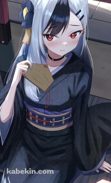 絵馬を持つ鬼方カヨコ / 黒い着物 / ブルーアーカイブのAndroidの壁紙(360px x 592px) スマホ用