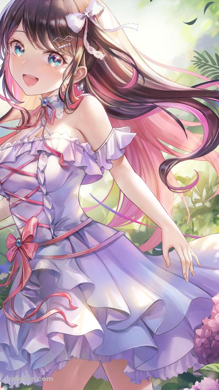 紫のアジサイに囲まれた笑顔の花芽なずな / ぶいすぽっ！ / バーチャルYouTuber / Vtuber / イラスト / ファンアートのAndroidの壁紙(720px x 1280px) スマホ用