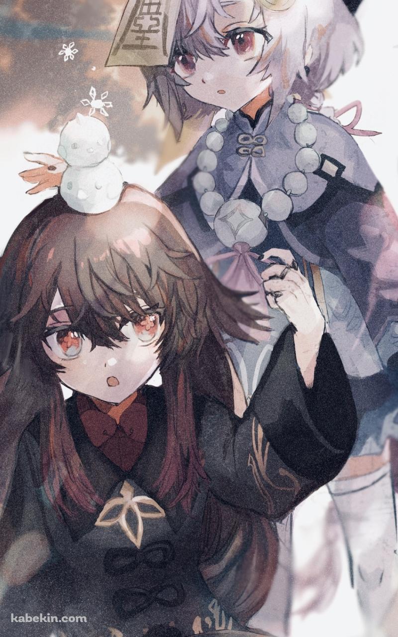 胡桃の頭に雪だるまを乗せる七七 / 原神のAndroidの壁紙(800px x 1280px) スマホ用