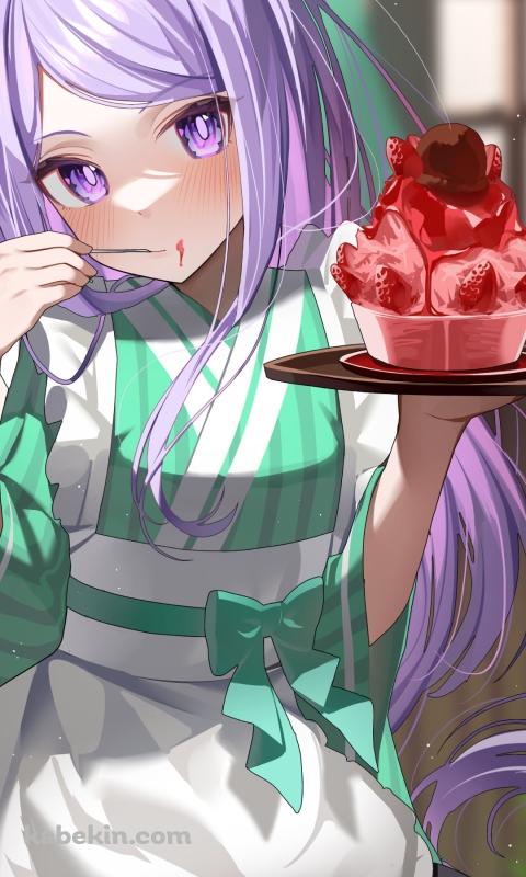 エプロンをして苺のスイーツを食べるメジロマックイーン / ウマ娘プリティーダービーのAndroidの壁紙(480px x 800px) スマホ用