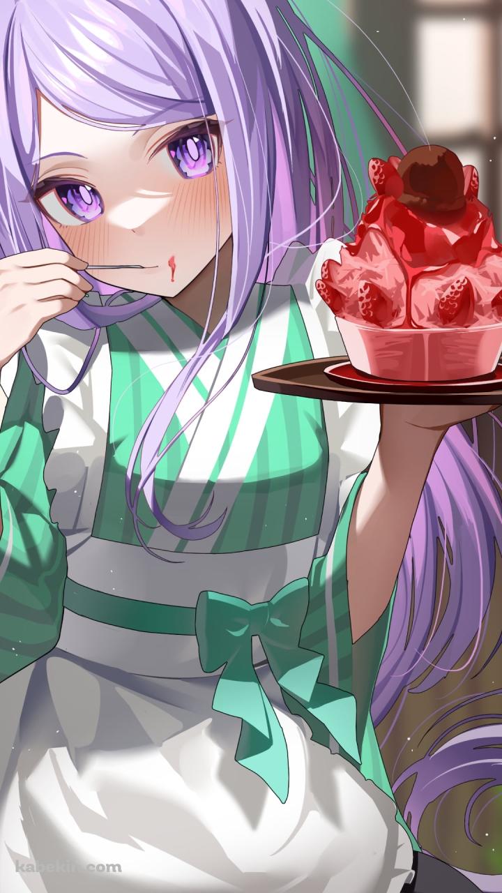 エプロンをして苺のスイーツを食べるメジロマックイーン / ウマ娘プリティーダービーのAndroidの壁紙(720px x 1280px) スマホ用