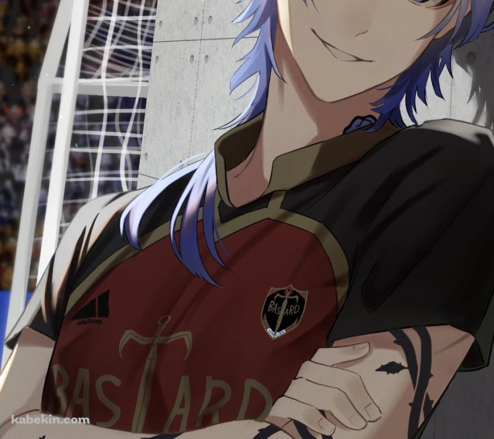 壁に寄りかかるかっこいいミヒャエル・カイザー / ブルーロックのAndroidの壁紙(960px x 854px) スマホ用