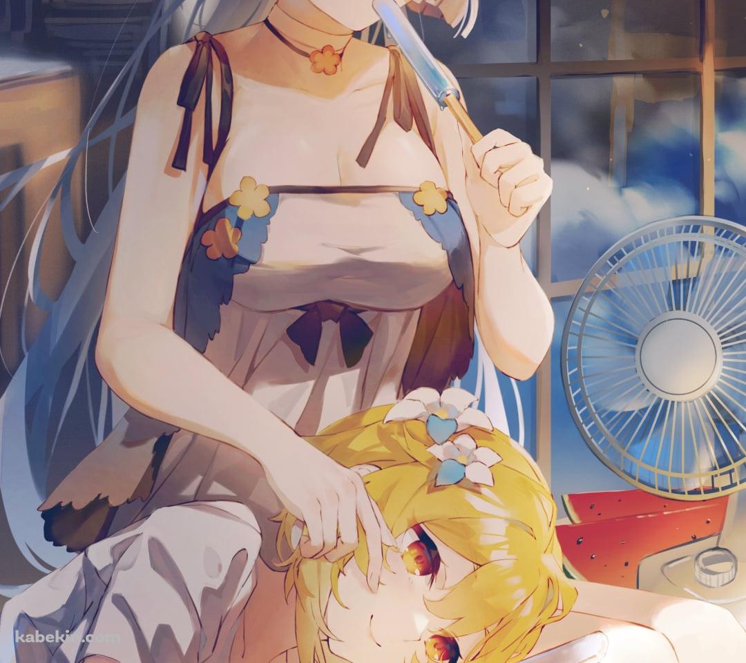 膝枕をする蛍 / 青いアイスを食べる神里綾華 / 原神のAndroidの壁紙(1080px x 960px) スマホ用