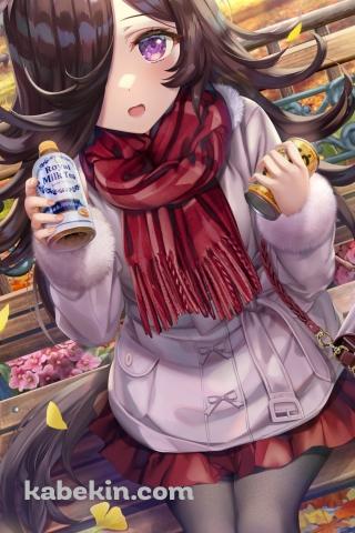 ミルクティーとつぶつぶコーンを持つライスシャワー / ウマ娘プリティーダービー / イラスト / ファンアートのAndroidの壁紙(320px x 480px) スマホ用