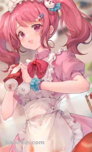 ケチャップをぶちまけて焦る丸山彩 / メロンソーダ / ピンクのメイド服 / 日の丸の旗 / バンドリ！ / イラスト / ファンアートのAndroidの壁紙(360px x 592px) スマホ用