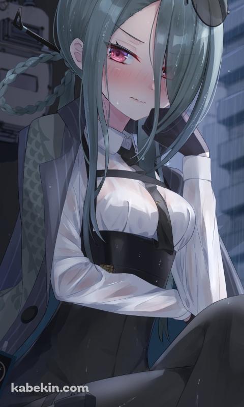 サングラスを頭にかけてしゃがんでる近衛ミナ / ブルアカ / ブルーアーカイブのAndroidの壁紙(480px x 800px) スマホ用