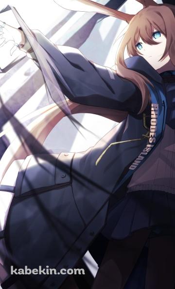 右手をかざして魔法を詠唱するアーミヤ / アークナイツのAndroidの壁紙(360px x 592px) スマホ用