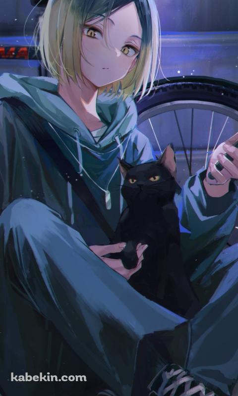 黒猫を抱えてスマホを見る孤爪研磨(こづめ けんま) / 自転車 / ハイキュー!!のAndroidの壁紙(480px x 800px) スマホ用
