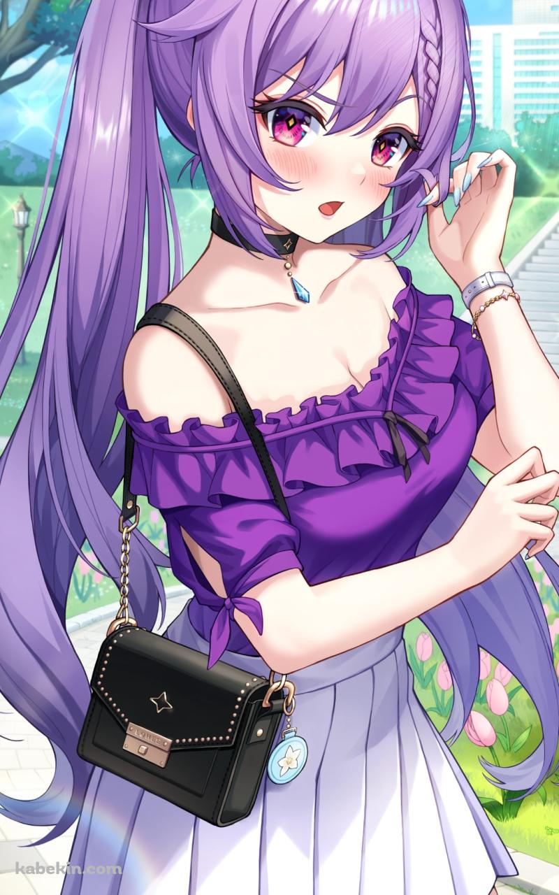 紫の洋服を着た可愛い刻晴 / お出かけ / 黒いバック / 原神のAndroidの壁紙(800px x 1280px) スマホ用