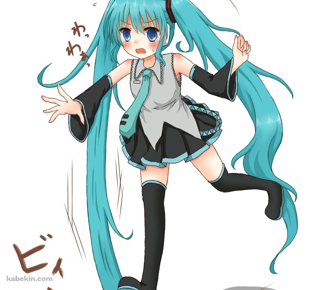 髪を踏んでビィーンとなる初音ミク / ボカロ / ボーカロイドのAndroidの壁紙(1080px x 960px) スマホ用