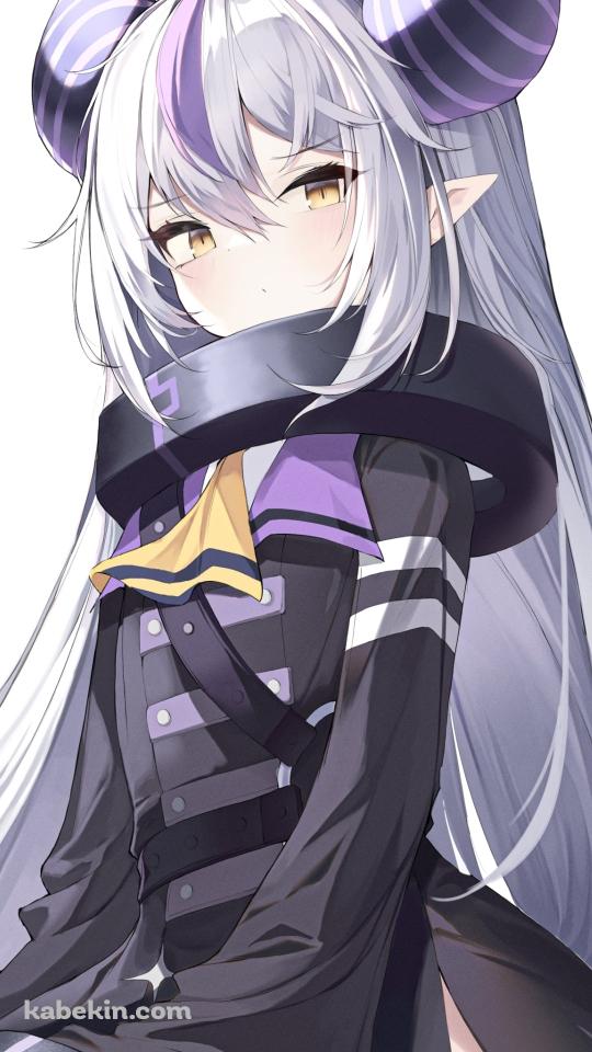 ほっぺたを赤らめてこちらを見つめるラプラス・ダークネス / ホロライブ / バーチャルYouTuber / VtuberのAndroidの壁紙(540px x 960px) スマホ用