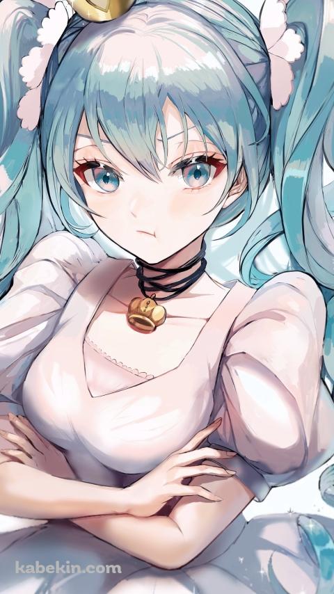 腕を組みムスッとしている可愛い初音ミク / ワールドイズマイン / ボカロ / ボーカロイドのAndroidの壁紙(480px x 854px) スマホ用