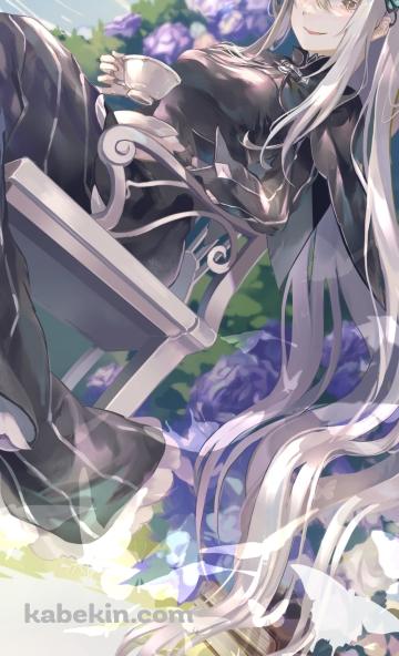 椅子に座ってニヤけるエキドナ / 白い蝶 / 紫陽花 / re:ゼロから始める異世界生活のAndroidの壁紙(360px x 592px) スマホ用