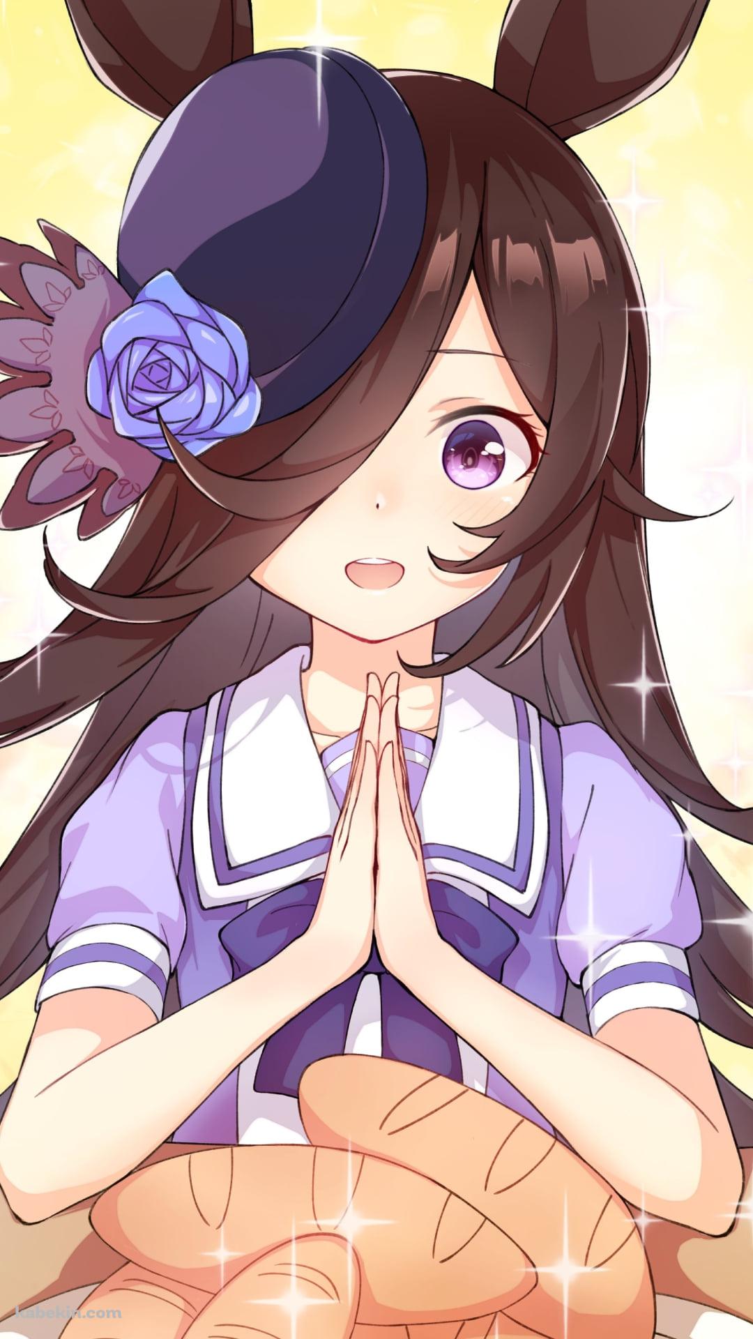 大量のフランスパンの前で笑顔のライスシャワー / いただきます / ウマ娘プリティーダービーのAndroidの壁紙(1080px x 1920px) スマホ用