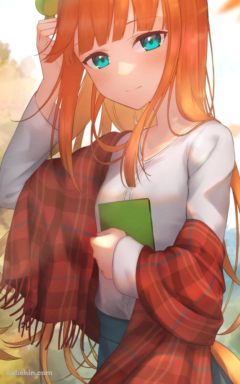赤いチェックの肩掛けを羽織るサイレンススズカ / カチューシャ / 可愛い / 秋 / ウマ娘プリティーダービーのAndroidの壁紙(800px x 1280px) スマホ用