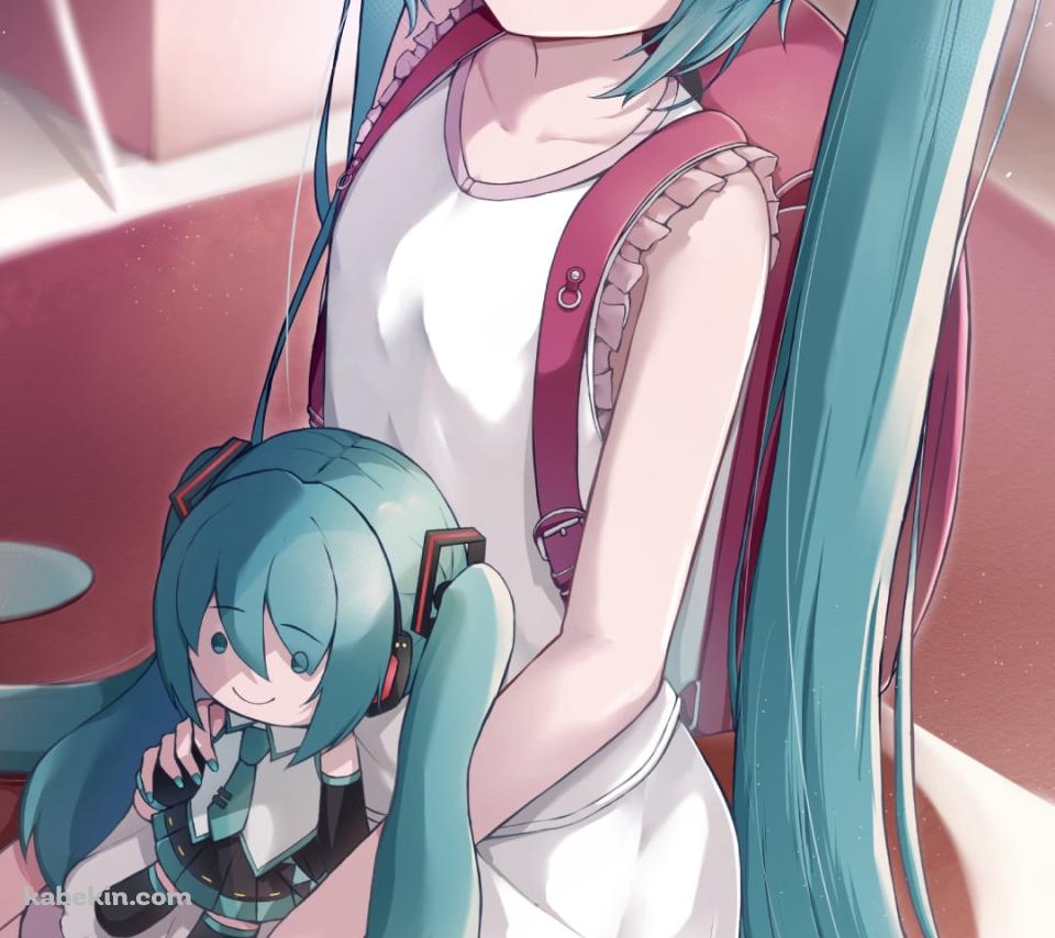 初音ミクの人形を抱えるピンクのランドセルを背負った初音ミク / ボカロ / ボーカロイドのAndroidの壁紙(960px x 854px) スマホ用