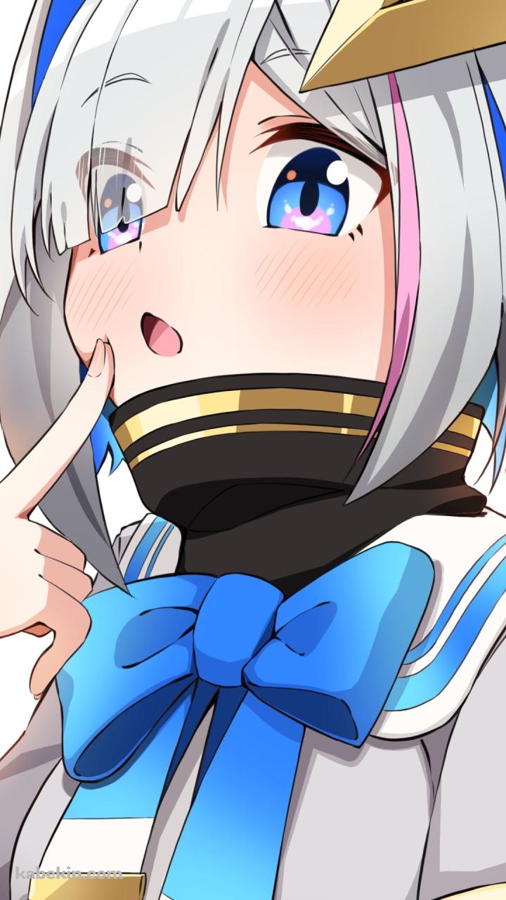 口元に指をあてる天音かなた / 不思議 / 生徒会長 / ホロライブ / バーチャルYouTuber / VtuberのAndroidの壁紙(720px x 1280px) スマホ用