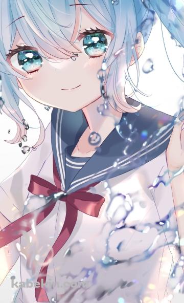 水を撒き散らす可愛い初音ミク / ボトルミク / 初音ミク / ボカロ / ボーカロイドのAndroidの壁紙(360px x 592px) スマホ用