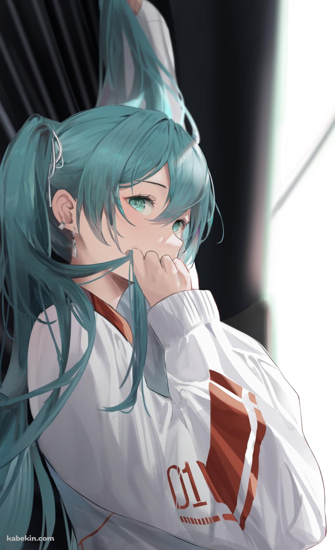 白と赤のジャンパーを着た初音ミク / ボカロ / ボーカロイドのAndroidの壁紙(1080px x 1776px) スマホ用