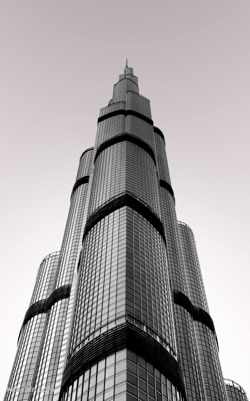 下から見上げたブルジュ・ハリファ / セピア調 / Burj Khalifa seen from belowのAndroidの壁紙(800px x 1280px) スマホ用