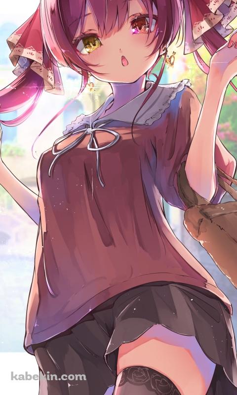 買い物に行く私服の可愛い宝鐘マリン / リラックマのバッグ / ホロライブ / バーチャルYouTuber / VtuberのAndroidの壁紙(480px x 800px) スマホ用