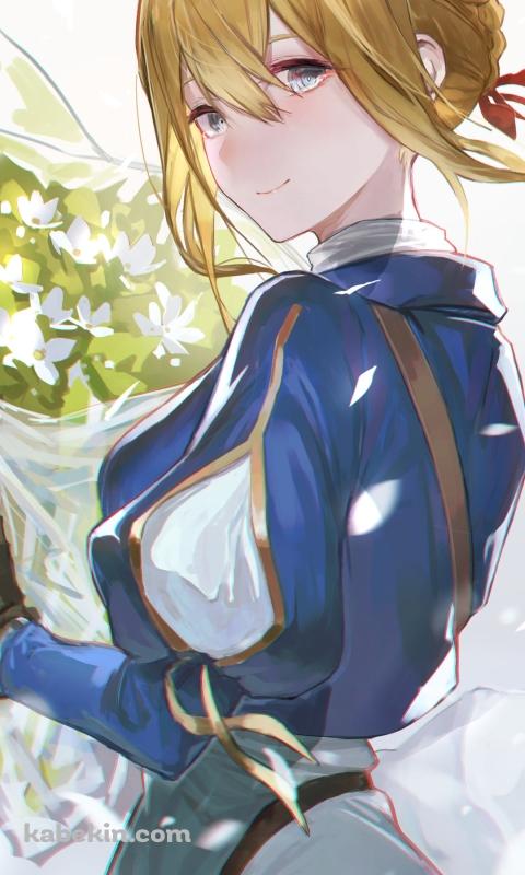 白い花の花束を持つ可愛いヴァイオレット・エヴァーガーデンのAndroidの壁紙(480px x 800px) スマホ用